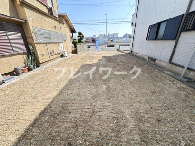 【前面道路含む現地写真】 | 取石小・土地34.3坪・南向き・建築条件なし・更地渡し・高石市取石6丁目 | 前面道路含む現地写真です