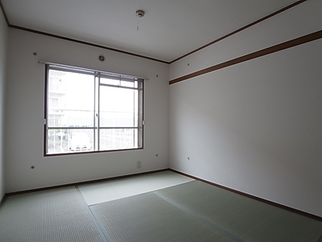神戸市北区甲栄台１丁目の賃貸マンション