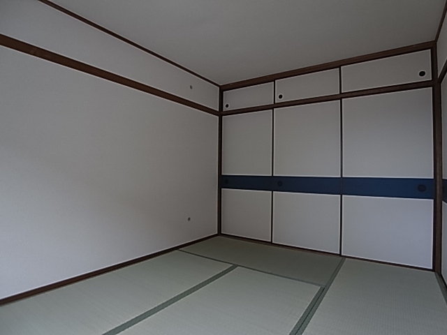 神戸市北区甲栄台１丁目の賃貸マンション