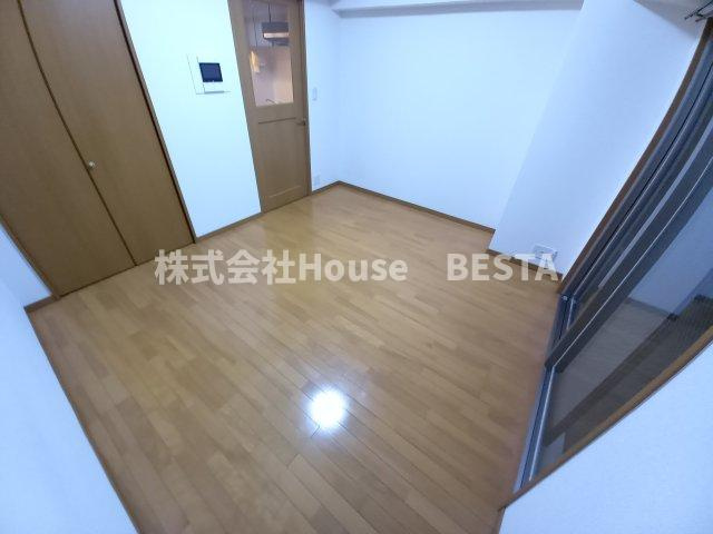 プレサンス神戸みなと元町の洋室