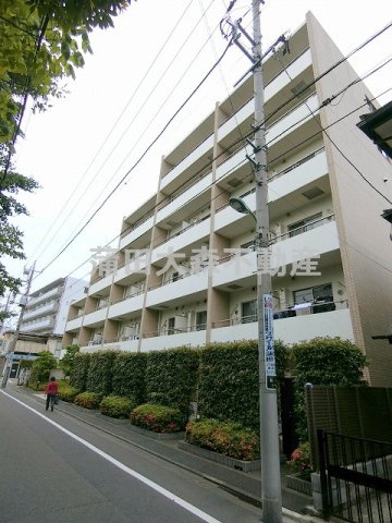 ガーデン萩中の外観