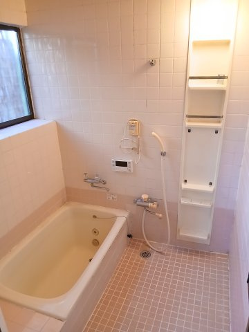 比企郡小川町東小川3丁目 中古戸建の浴室