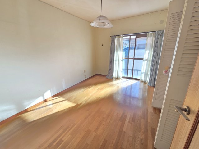 比企郡小川町東小川6丁目 中古戸建の洋室