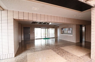 【エントランス】