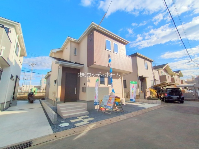 春日部市中央　新築一戸建て　2号棟の外観