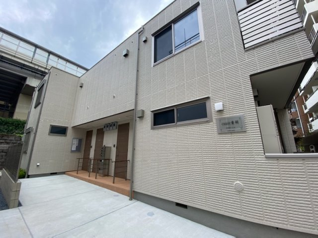 【エントランス】