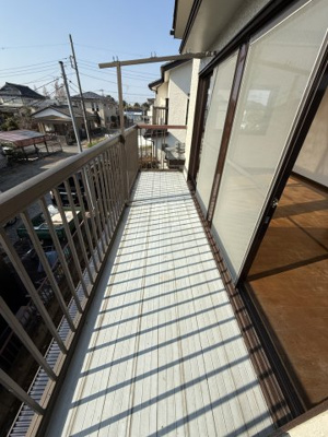 【バルコニー】 | 加須市下樋遣川　中古住宅   | 現地(2025年1月撮影)
