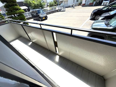 【バルコニー】 | ハイカムール田中C棟