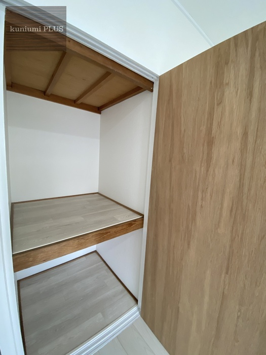 日商岩井京橋ハイツの収納