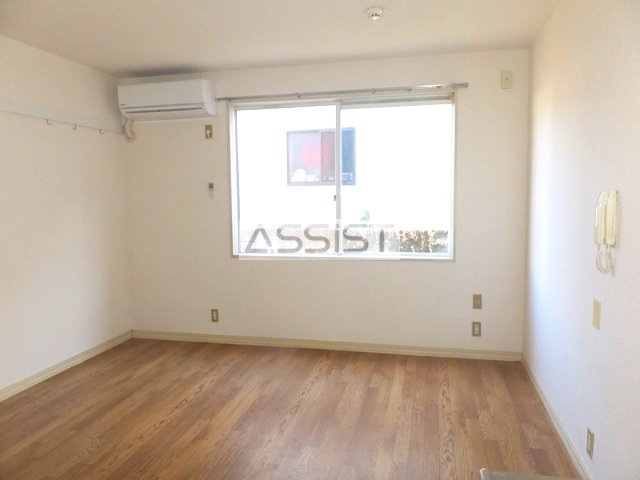 おとさかはうすの居間・リビング