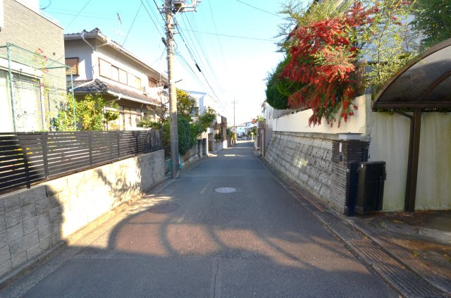 【前面道路含む現地写真】 | 菅生3丁目　売地　3,260万円