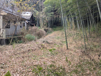 【外観】 | 売土地　駿東郡長泉町上長窪 | 駐車場や資材置場としてご利用いただけます。約500坪ありますので広々としています。