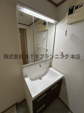 仲介手数料０円！シエーヌビラージュⅡの洗面所