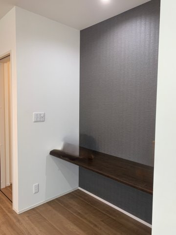 岩出中黒中古物件の玄関