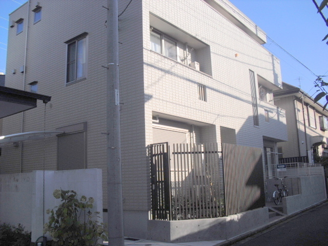 菊名南町ハウスの外観