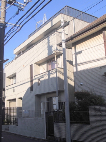 菊名南町ハウスのエントランス|耐震耐火旭化成ヘーベルメゾン