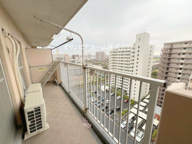 東大島ファミールハイツ1号館　13階　空室のバルコニー