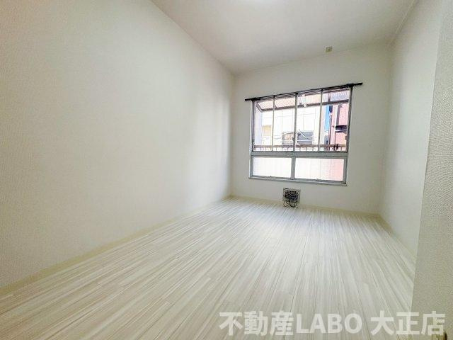 花園住宅の洋室