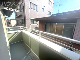 【バルコニー】 | 岐阜市鹿島町！三井ホームさん施工の中古住宅築22年！2階にリビングのあるお家！お車スペース3台可能！ | 岐阜市鹿島町！三井ホームさん施工の中古住宅築22年！2階にリビングのあるお家！お車スペース3台可能！