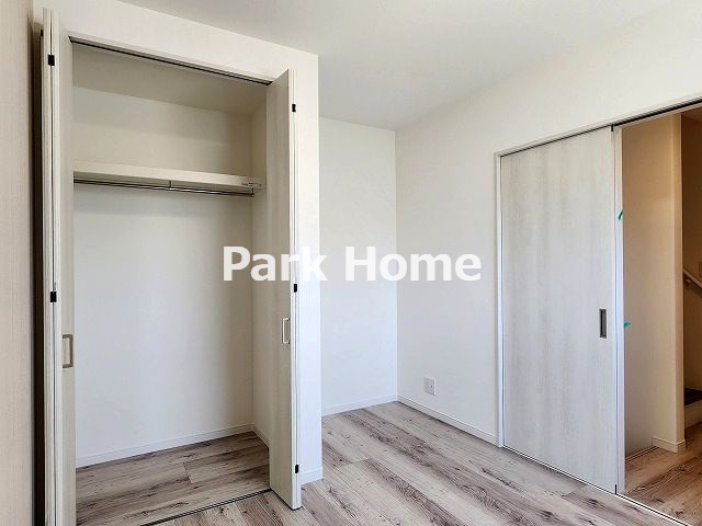 高知市潮新町1丁目　新築戸建ての収納|２F:5.75洋室クローゼット