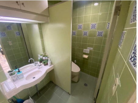 洛東ビルの内装