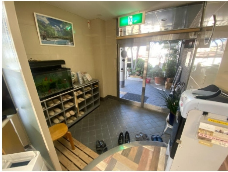 洛東ビルの内装