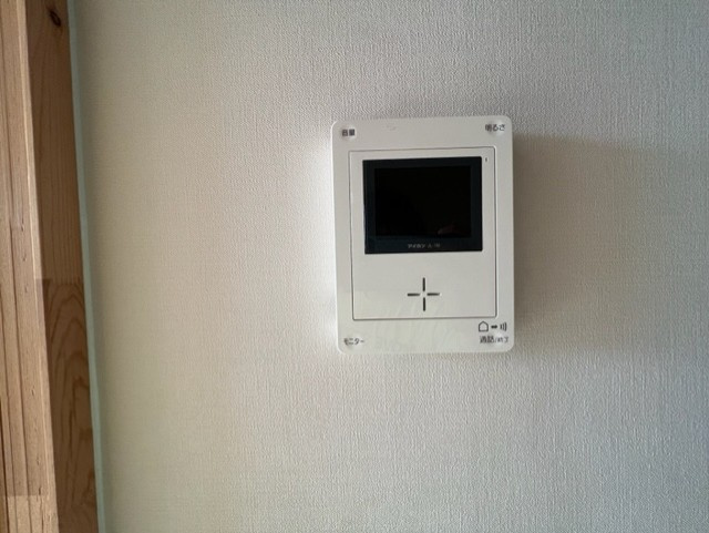 コーポアズールⅡのセキュリティ|モニター付きインターフォン