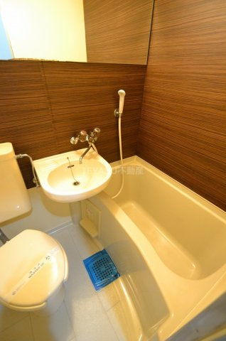 パレス戸坂桜東町の浴室