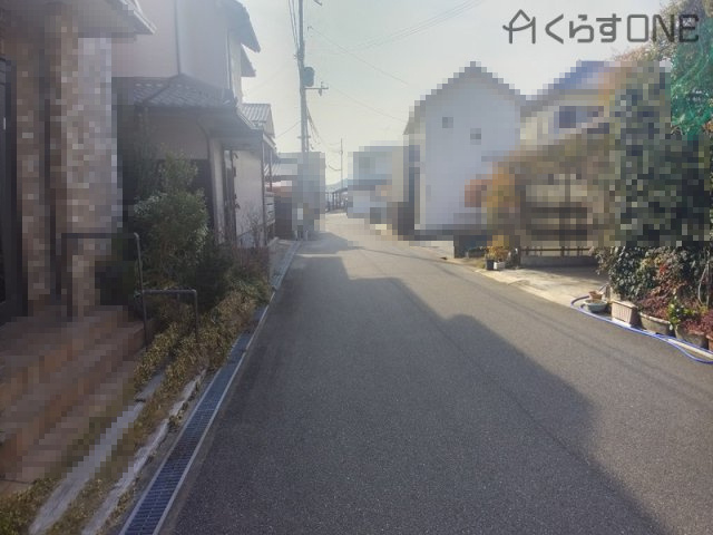【前面道路含む現地写真】 | 姫路市書写／中古戸建
