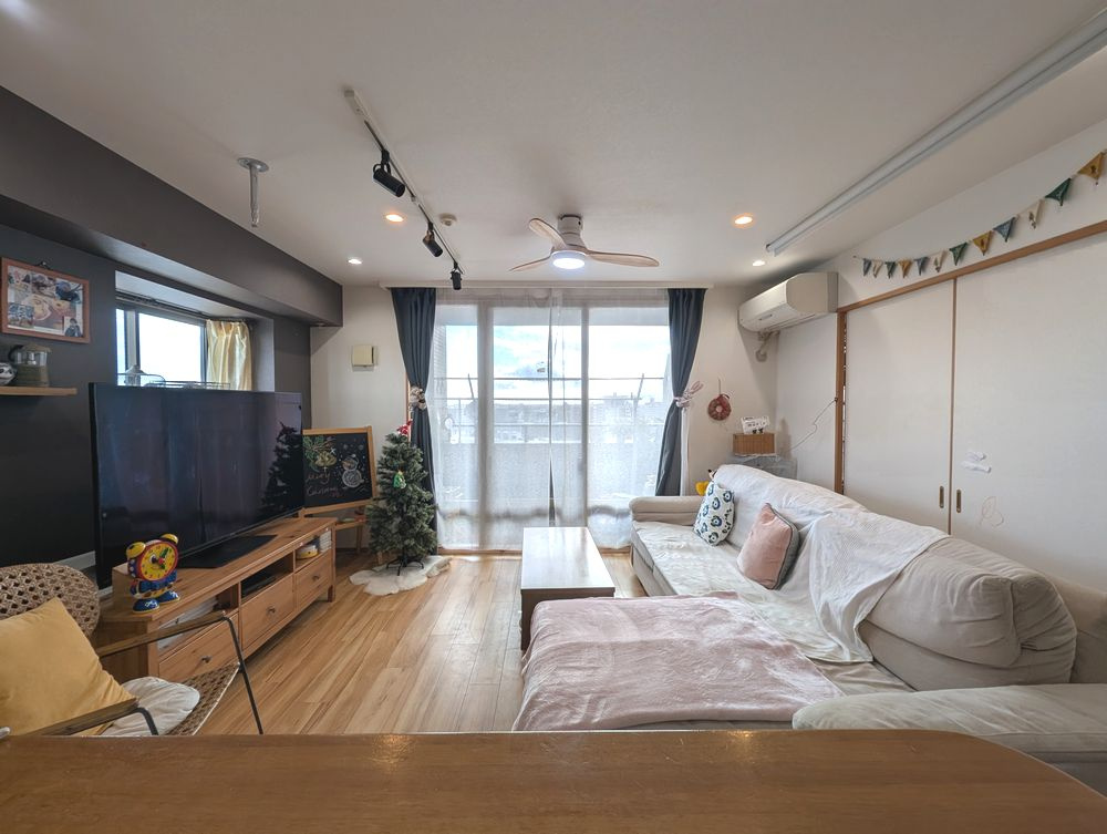 グラン・コート豊田本町の居間・リビング|リビング・ダイニング③