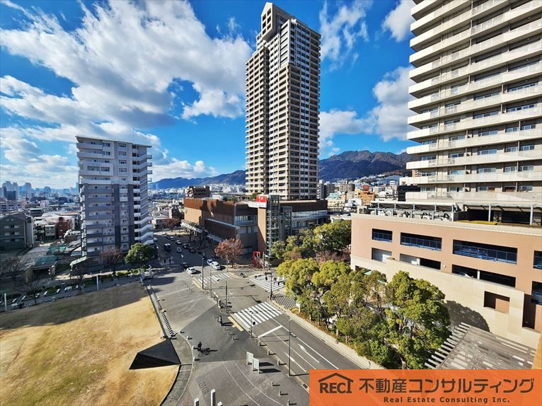 ウェルブ六甲道3番街2番館の展望|眺望良好な明るいお部屋