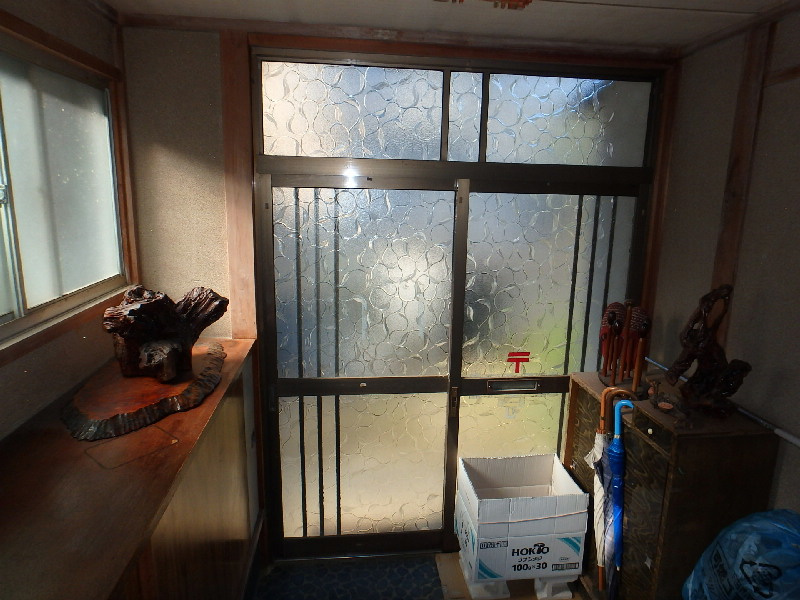 S1626H　六丁目中古住宅の玄関