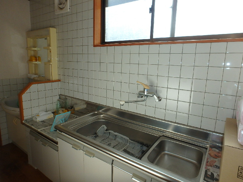 S1626H　六丁目中古住宅のキッチン
