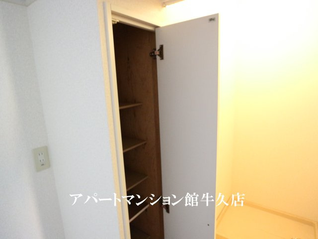 レオパレスリベエールの収納
