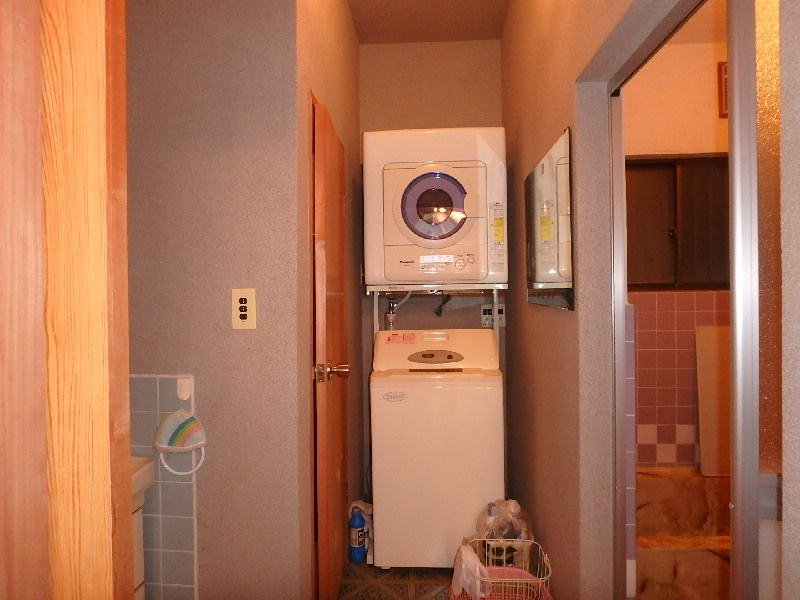 S1661H　吉野苑中古住宅の脱衣所