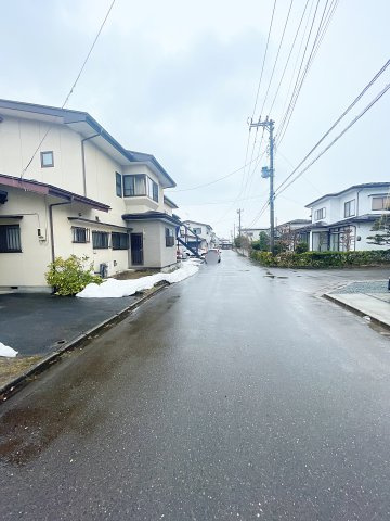 会津若松市表町2期　GRAFARE　全2棟の前面道路含む現地写真