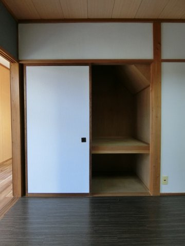 誠道町戸建収益物件の収納