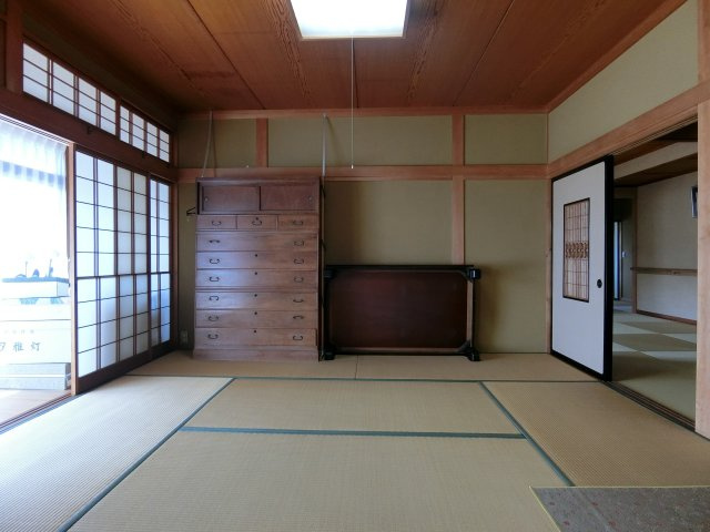 大篠津町戸建の和室