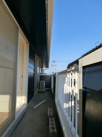 旗ヶ崎7丁目 中古住宅のバルコニー