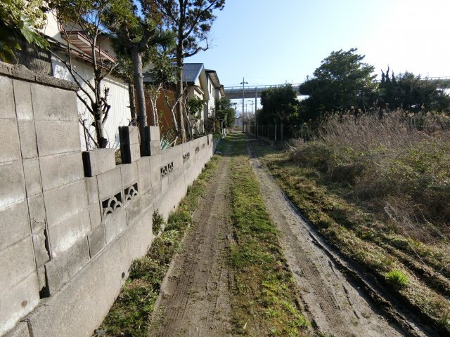 境港市渡町売地２の前面道路含む現地写真