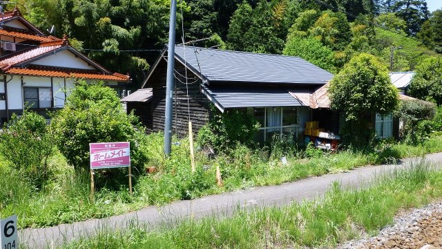 日野郡日野町黒坂売土地の外観