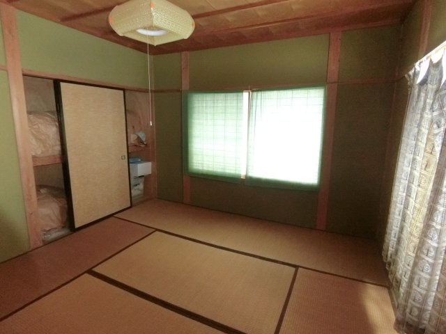 外江町戸建の居間・リビング