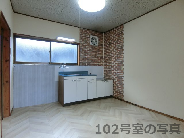 （収益物件）境港市外江町のキッチン