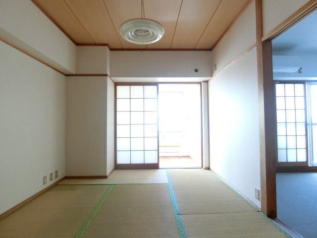 CO-OP錦町マンションの和室