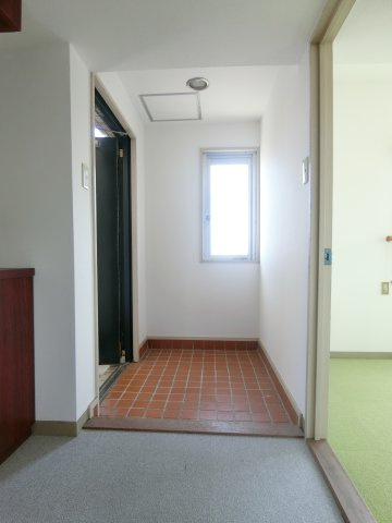 CO-OP錦町マンションの玄関