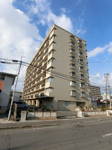 CO-OP錦町マンションの外観