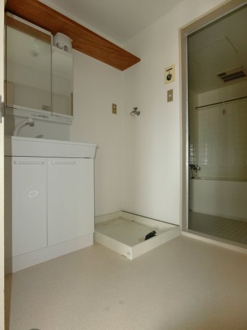 CO-OP錦町マンションの独立洗面台