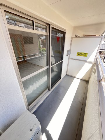 大阪市城東区野江２丁目の賃貸マンションのバルコニー