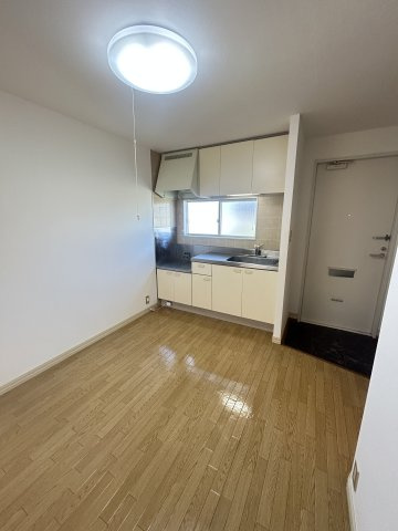 ハイツアールデコの居間・リビング