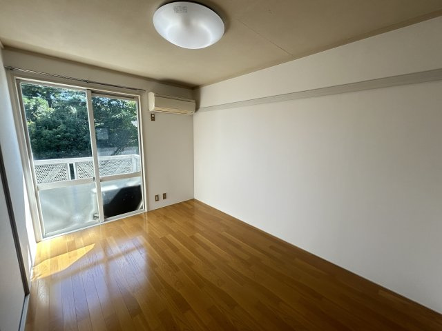 ハイツアールデコの居間・リビング